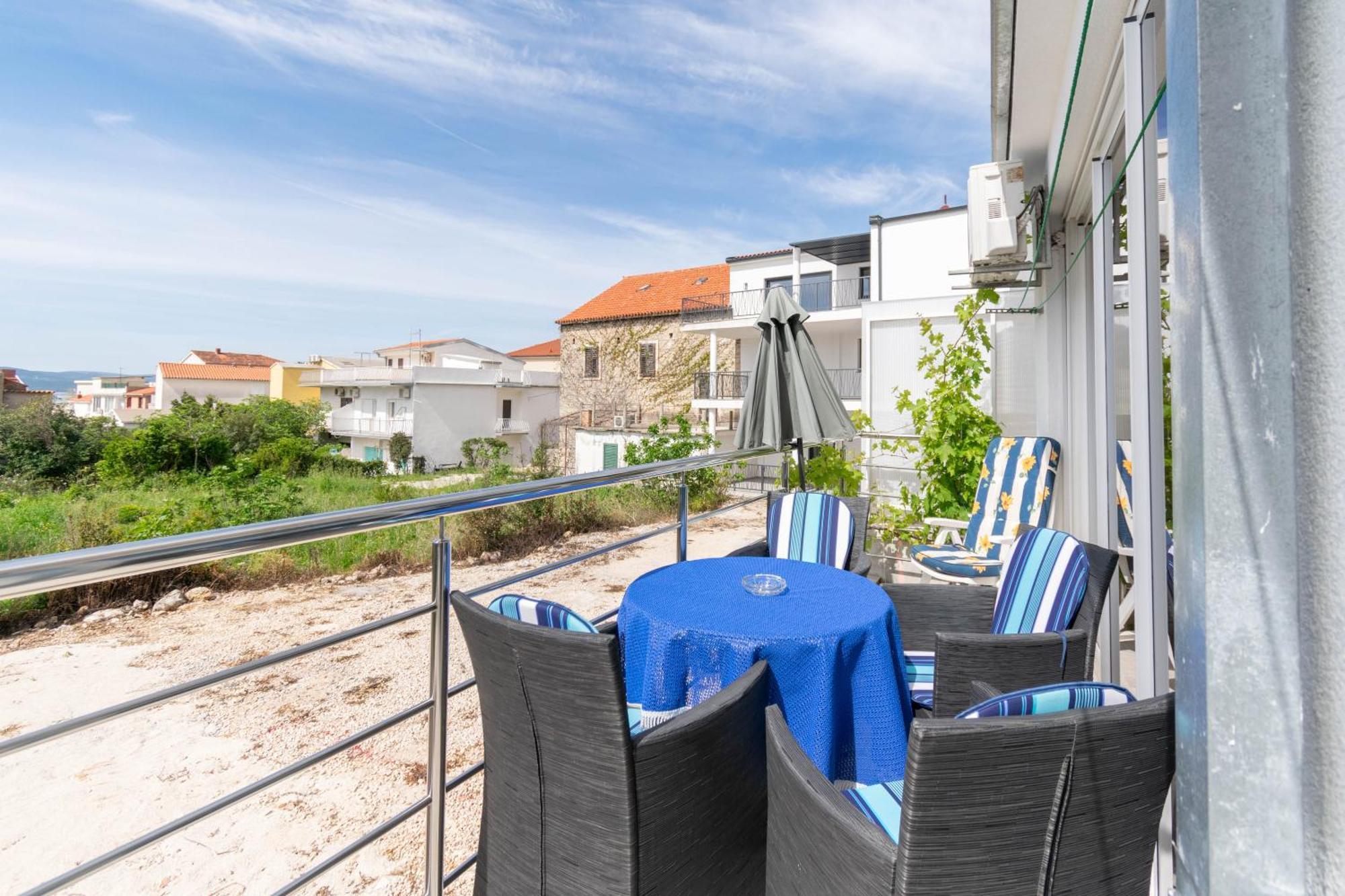 Apartment Kristina Dujmovic Baška Voda Kamer foto