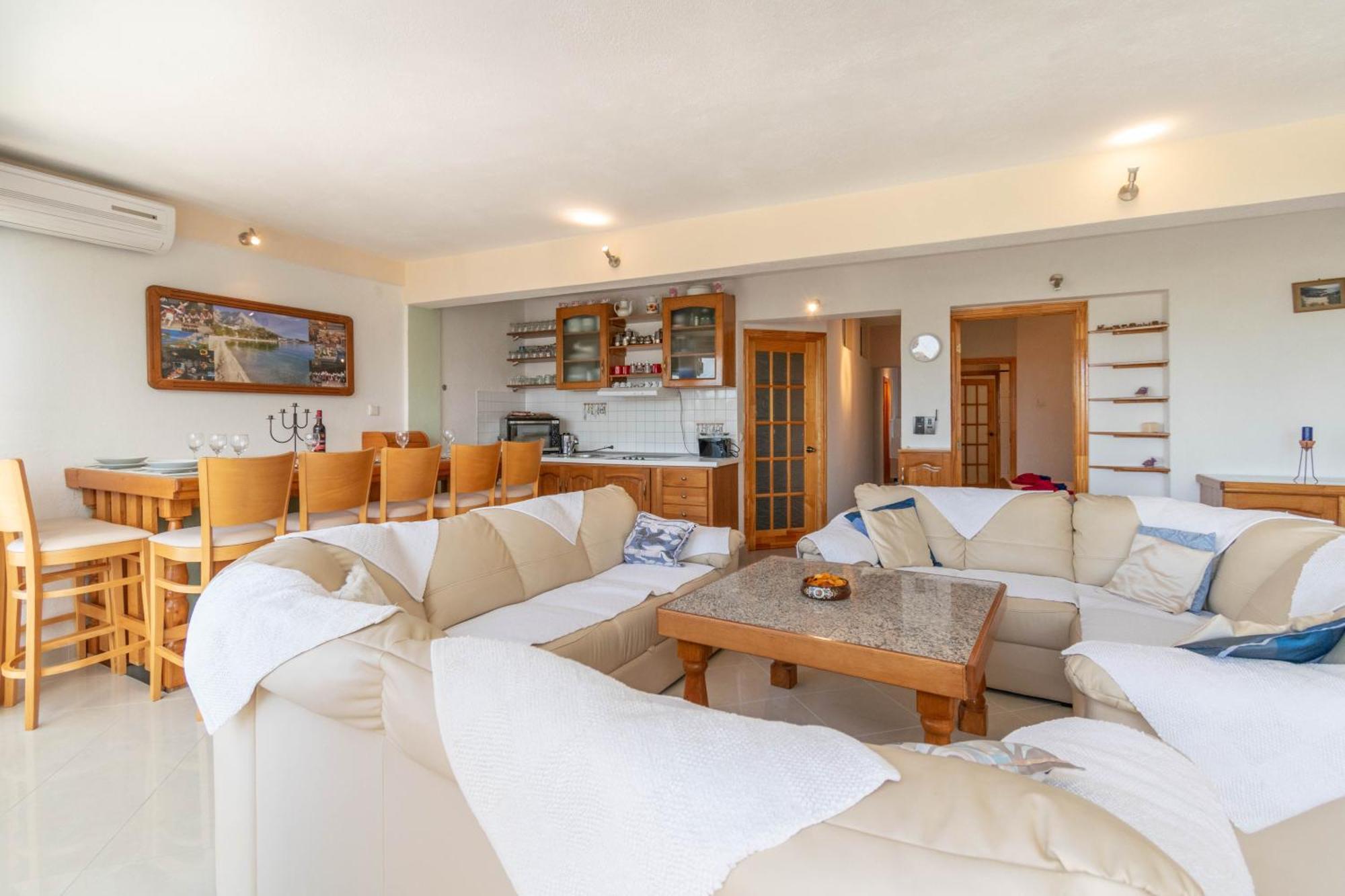 Apartment Kristina Dujmovic Baška Voda Kamer foto